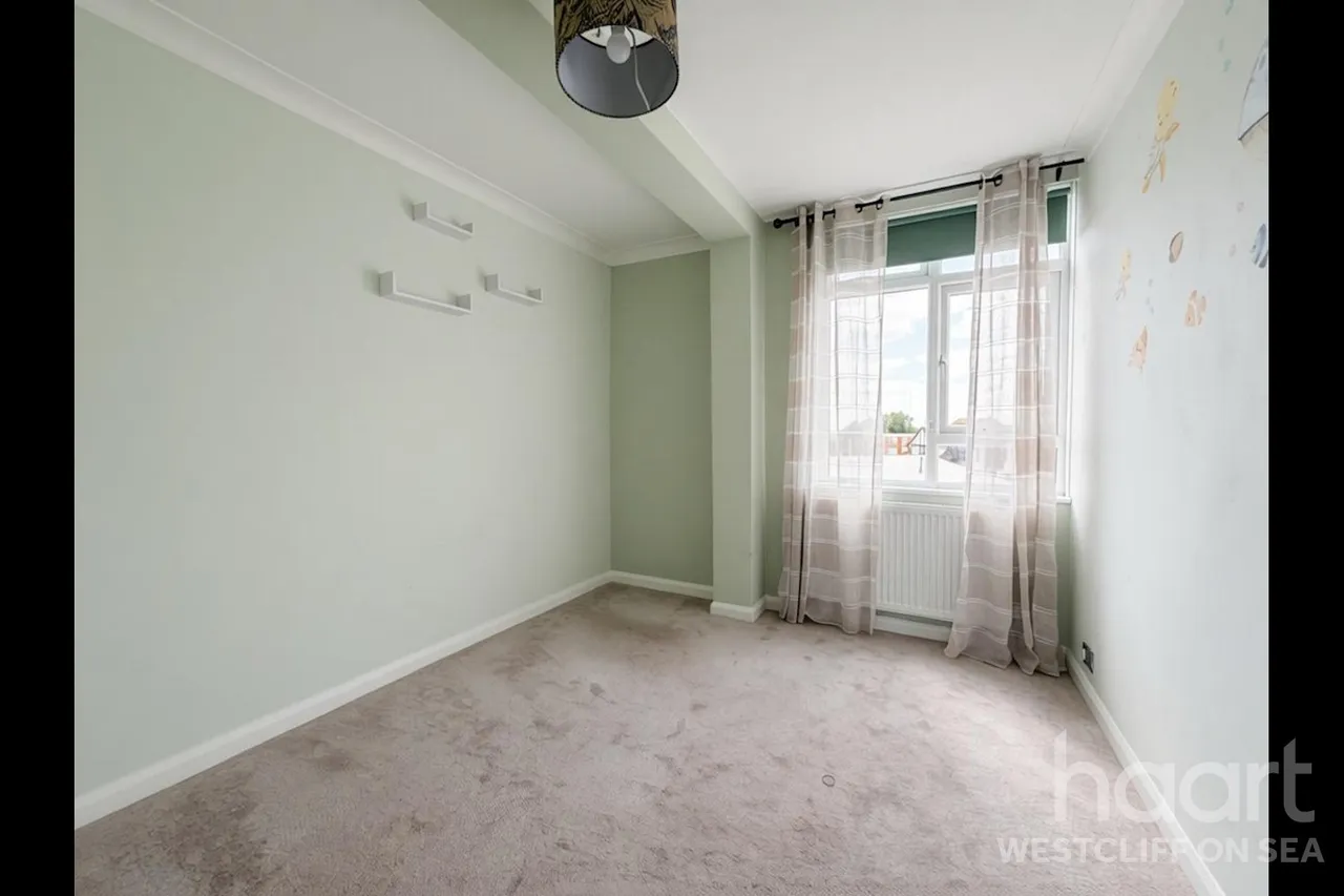 London Road, Westcliff-On-Sea, SS0, photo 7