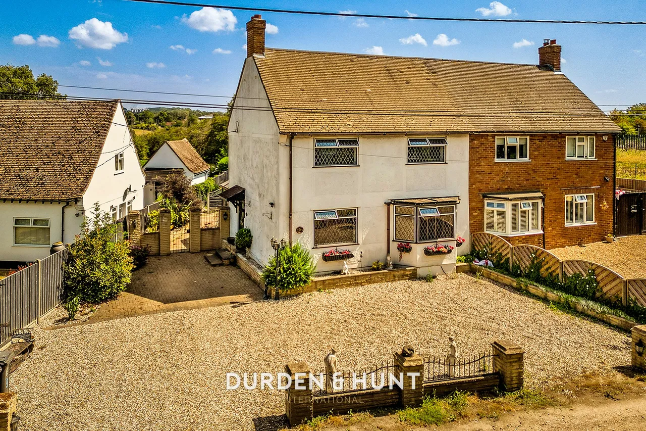 3 bed house for sale, Moreton Bridge, Moreton, CM5