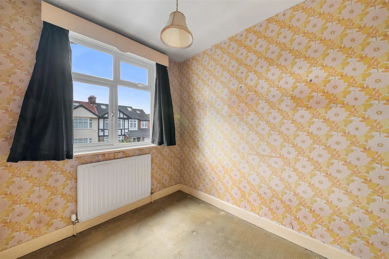 Cranborne Avenue, Norwood Green, photo 10