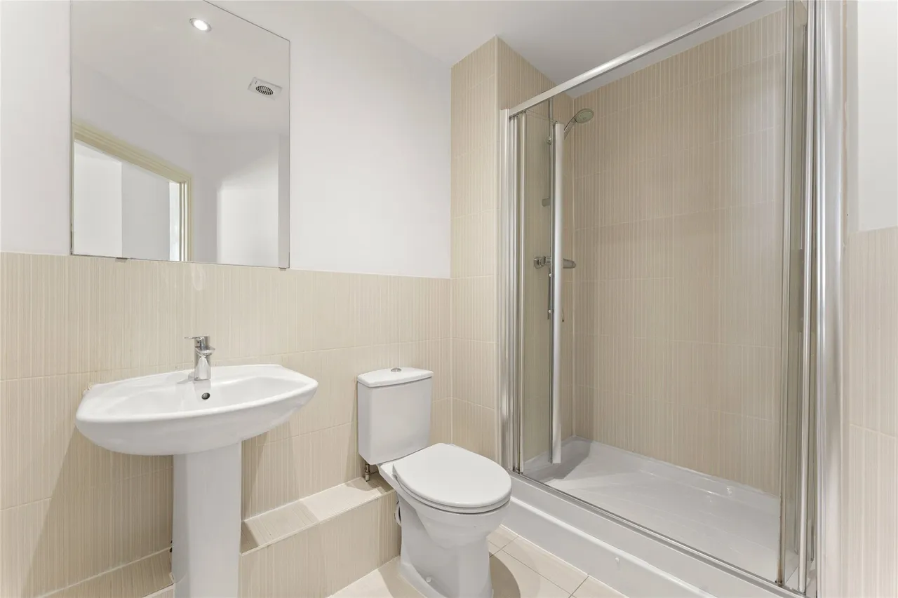 St. Mary's Road, Surbiton, KT6, photo 7