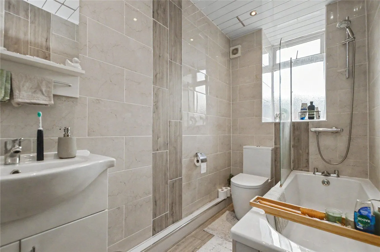 Haigh Avenue, Rothwell, LS26, photo 4
