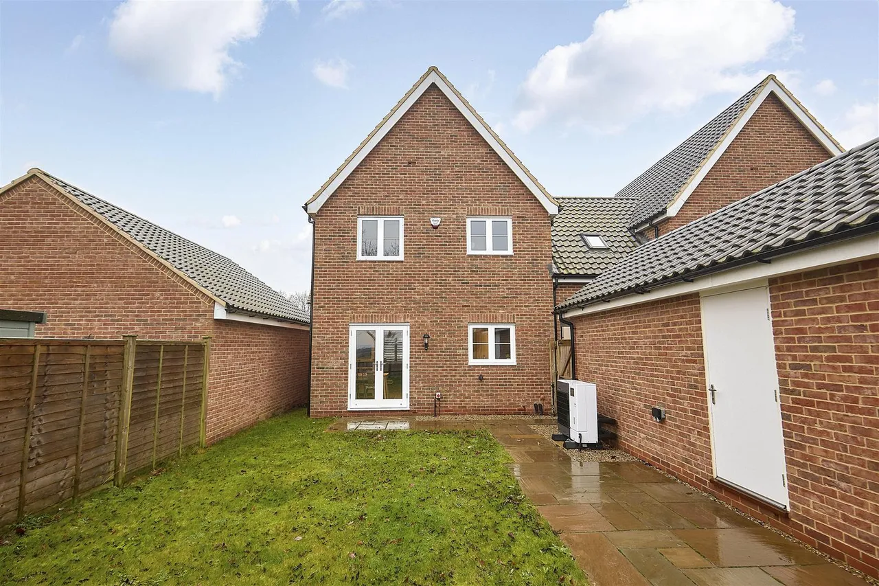 Greenside, Darsham, IP17, photo 13