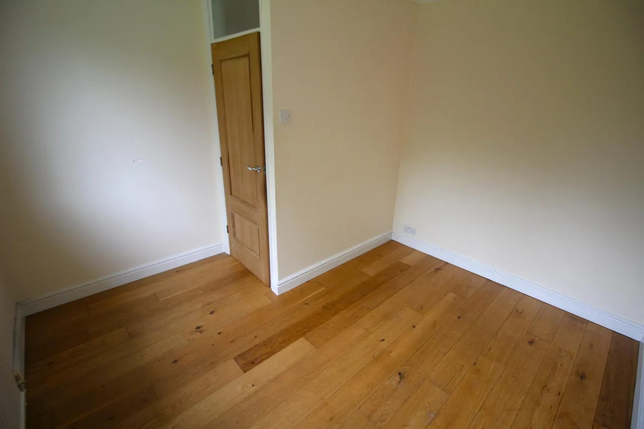 Vancouver Crescent, Blackburn, BB2, photo 12