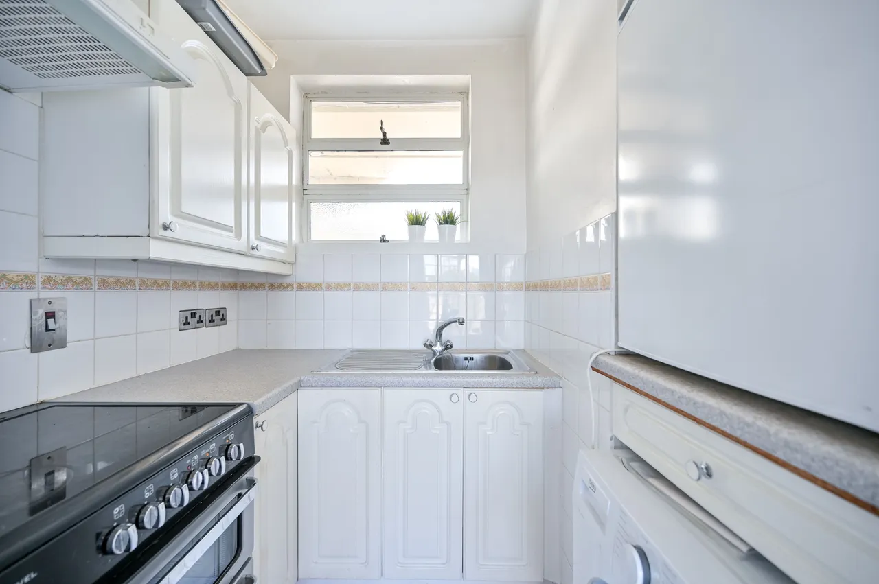 142 Lichfield Court, Sheen Road, Richmond, photo 4