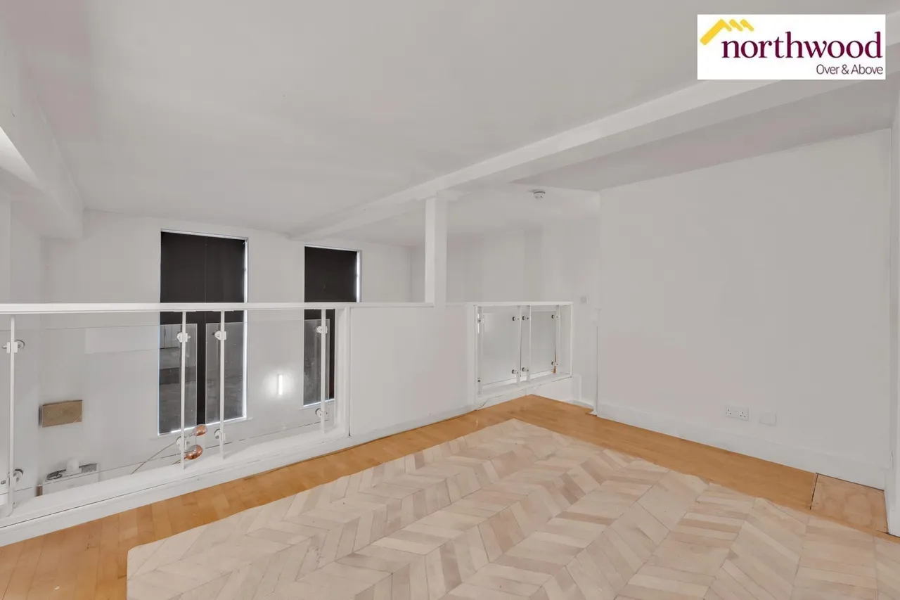 Gammons Lane, Watford, WD24, photo 16