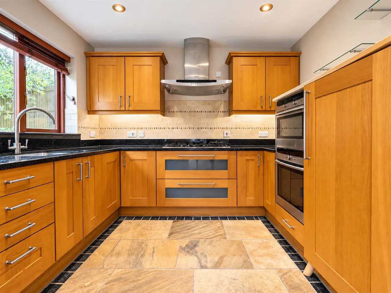 Curlew Crescent, Newtownards, BT23, photo 13