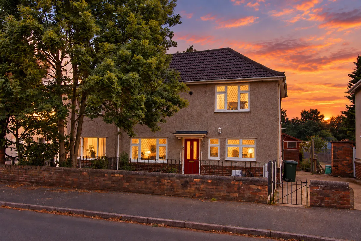 3 bed house for sale, York Street, Rossington, DN11