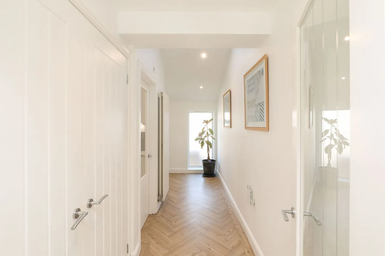 Wyvern Gardens, Sheffield, S17, photo 5