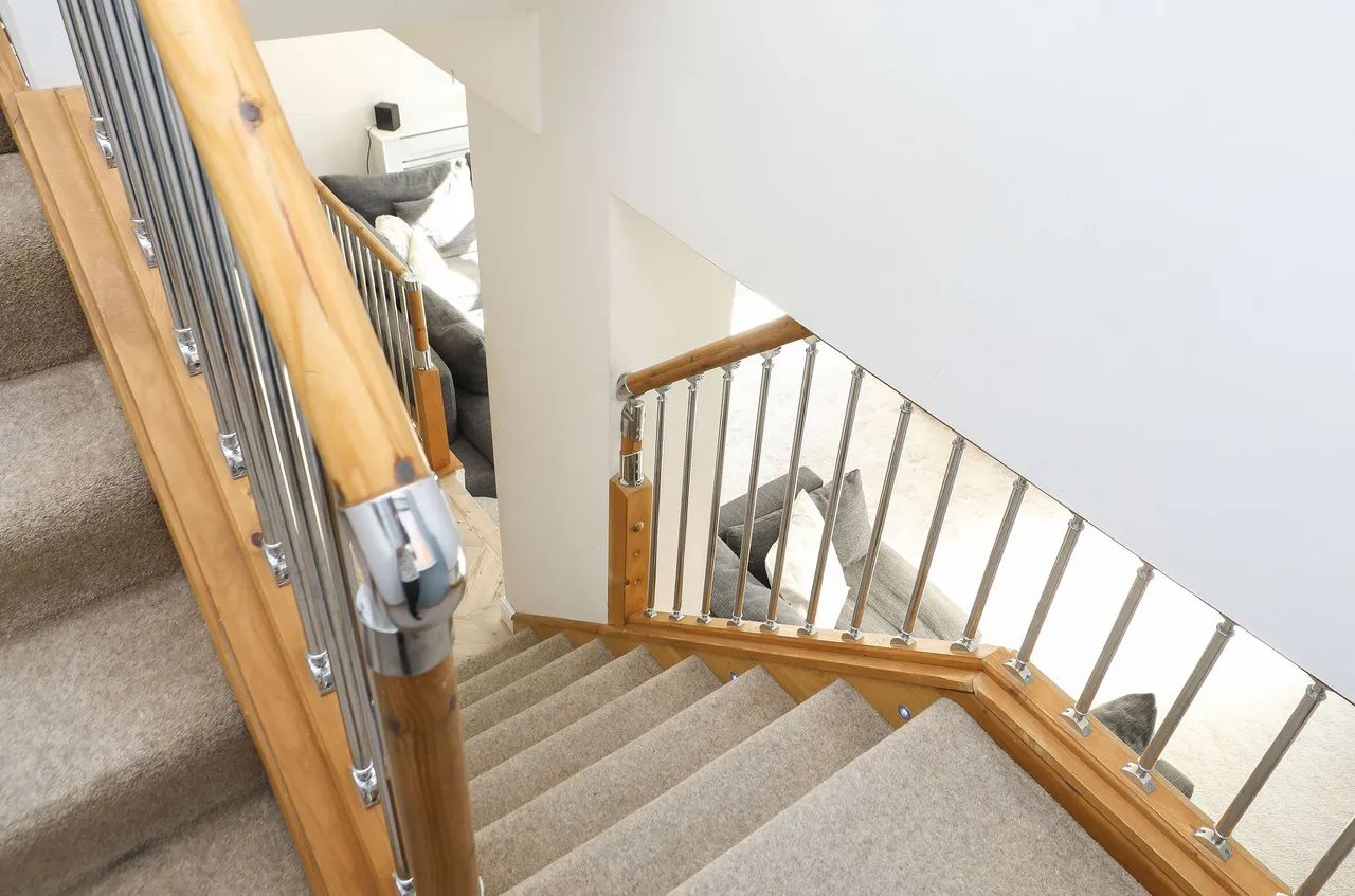 Wyvern Gardens, Sheffield, S17, photo 27