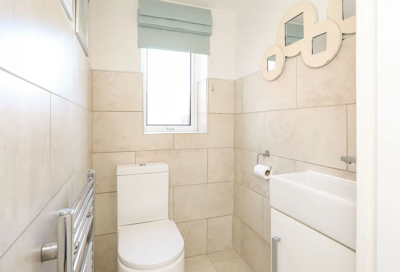 Wyvern Gardens, Sheffield, S17, photo 17