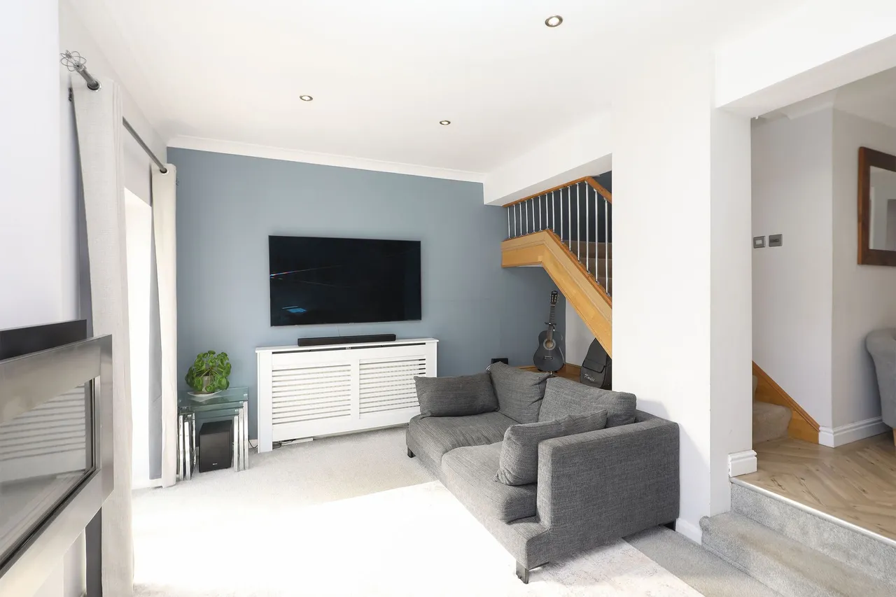 Wyvern Gardens, Sheffield, S17, photo 12