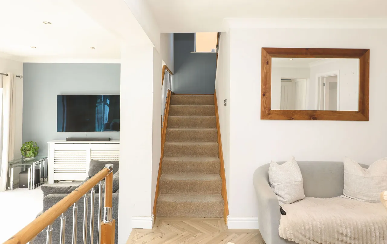 Wyvern Gardens, Sheffield, S17, photo 18