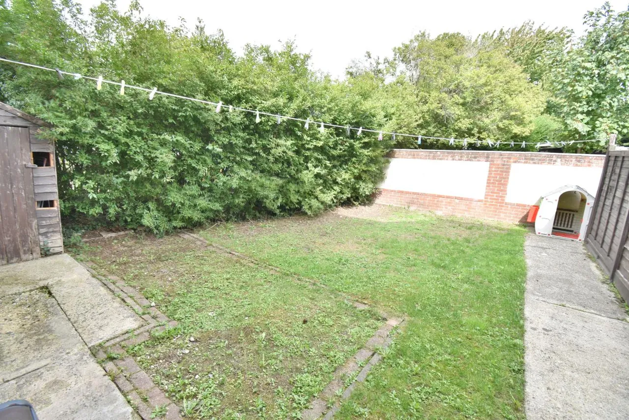 Ryan Gardens, BH11, photo 14