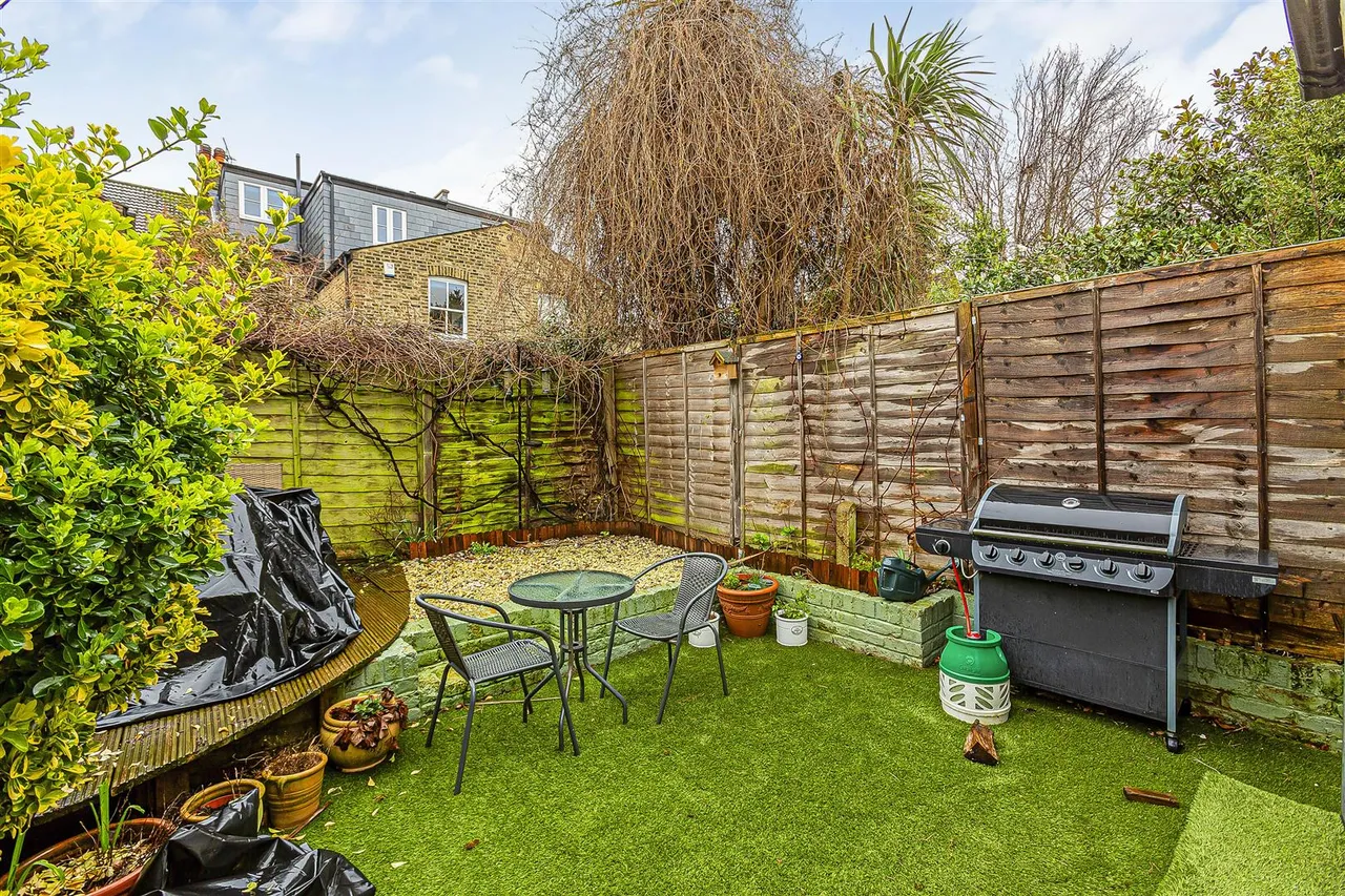 Beechcroft Road, East Sheen, SW14, photo 10