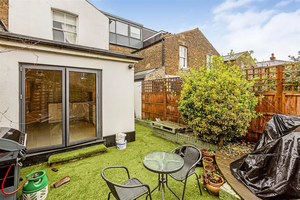 Beechcroft Road, East Sheen, SW14, photo 4