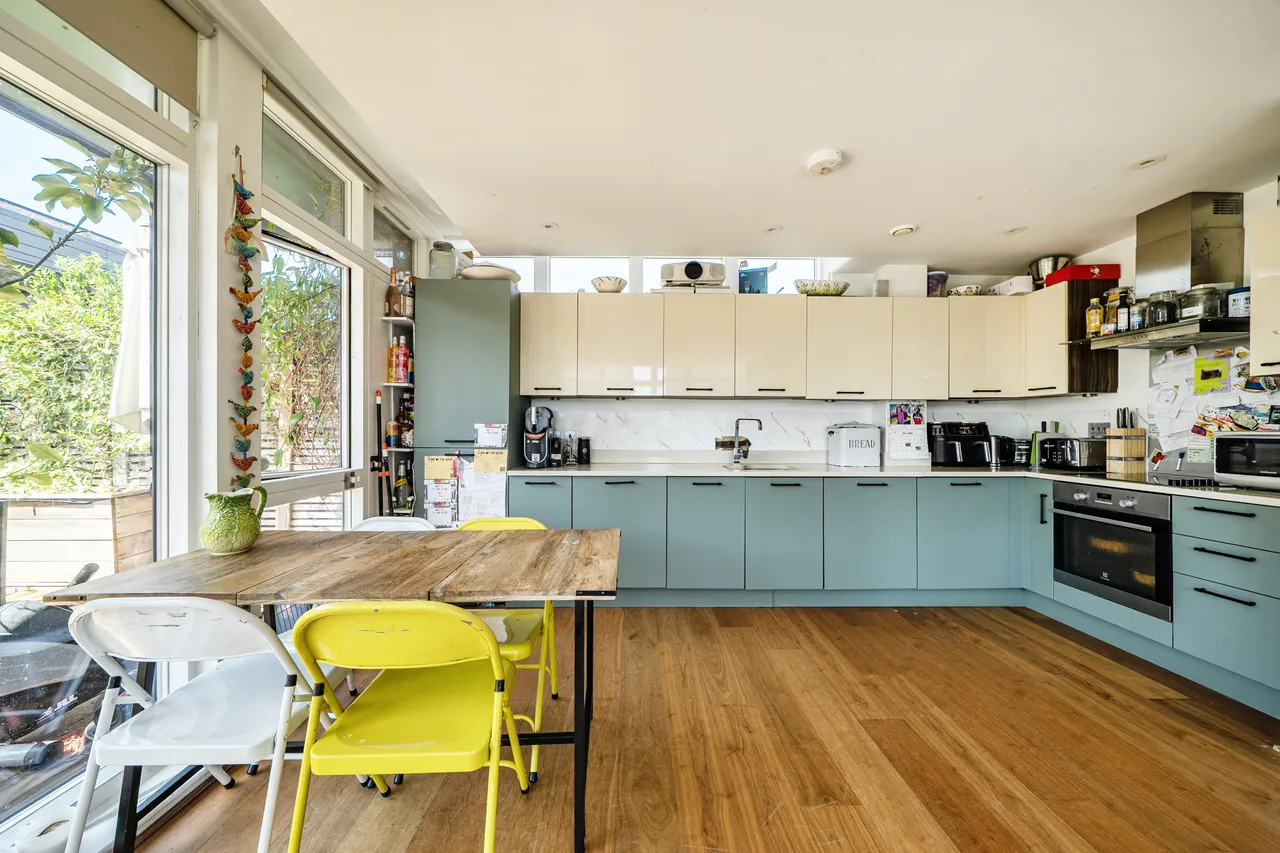 79 Roffo Court, Boundary Lane, London, photo 8