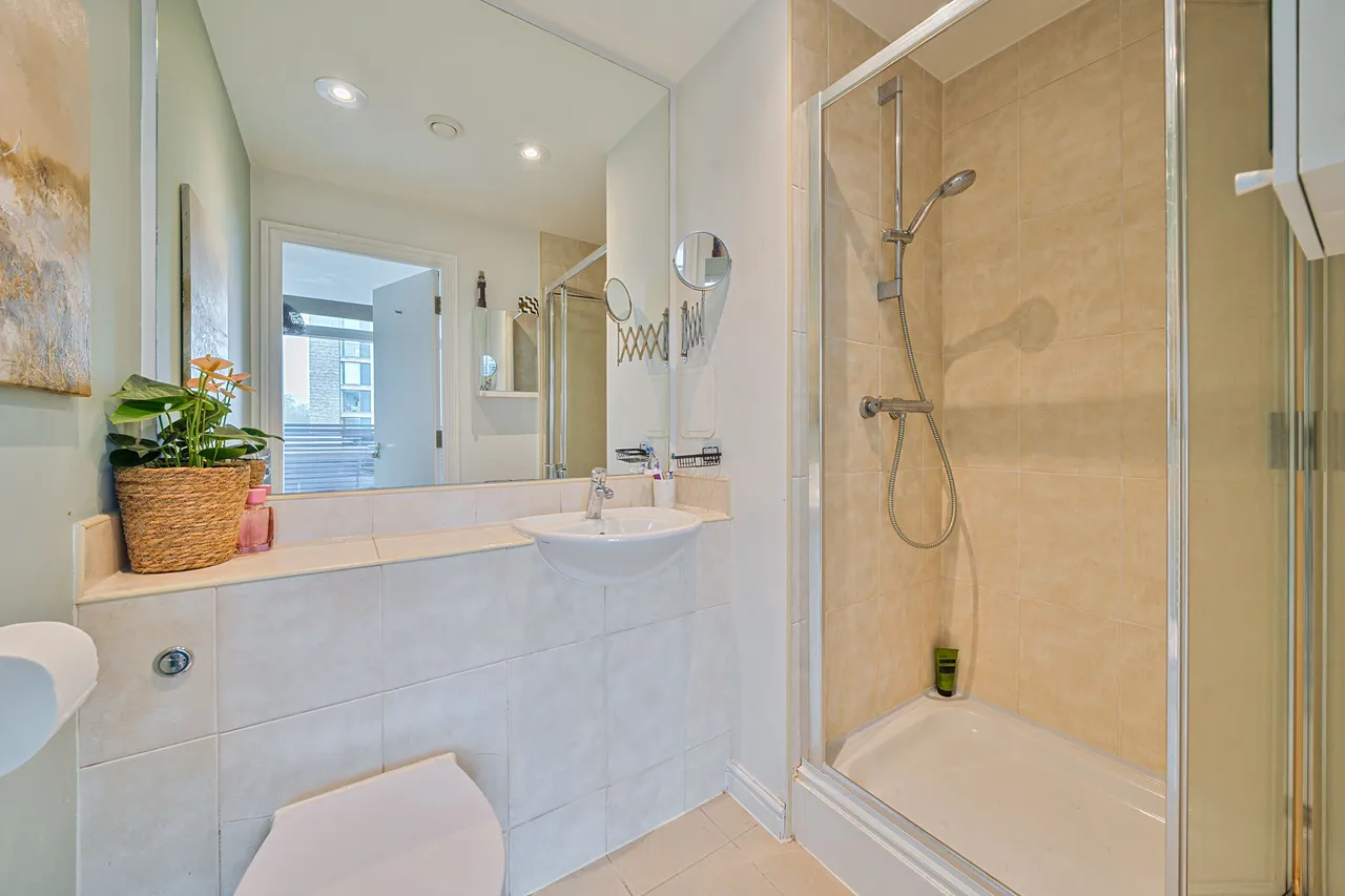 79 Roffo Court, Boundary Lane, London, photo 11