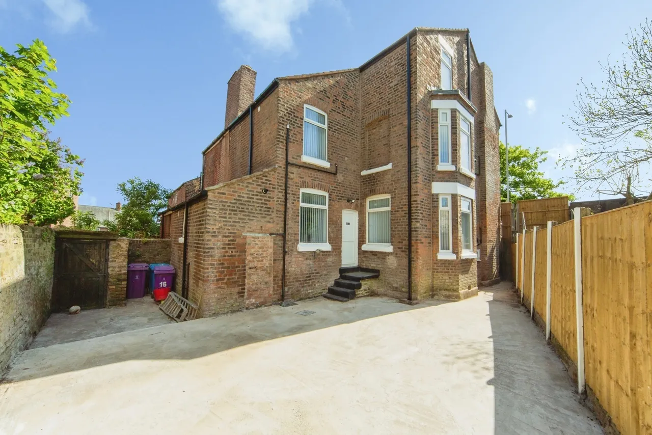 Orrell Lane, Orrell Park, L9, photo 23