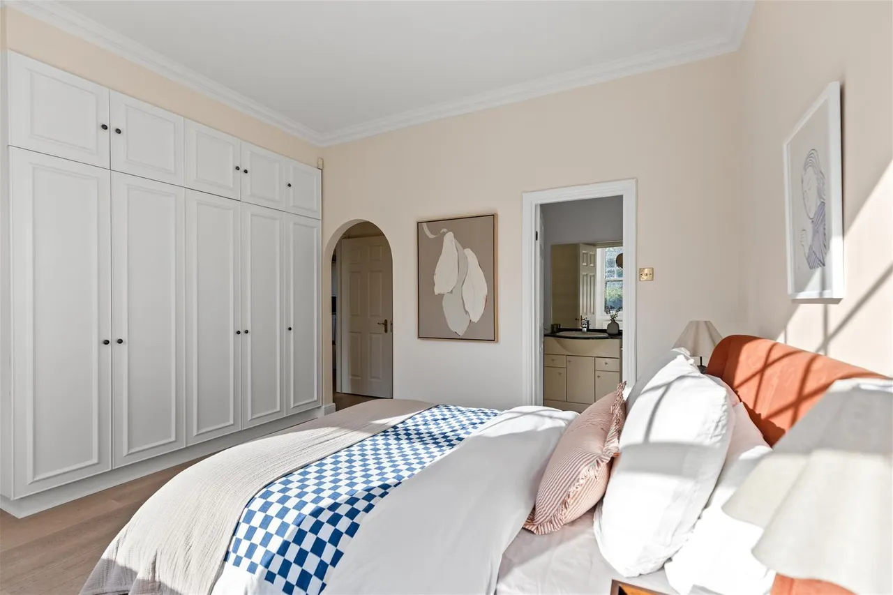 Aberdare Gardens South Hampstead, London, NW6, photo 5