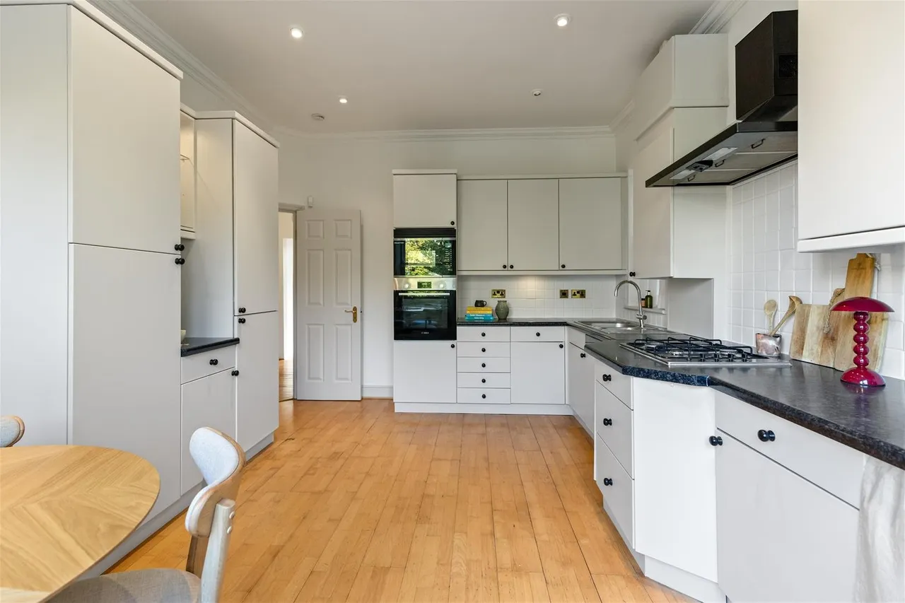 Aberdare Gardens South Hampstead, London, NW6, photo 10
