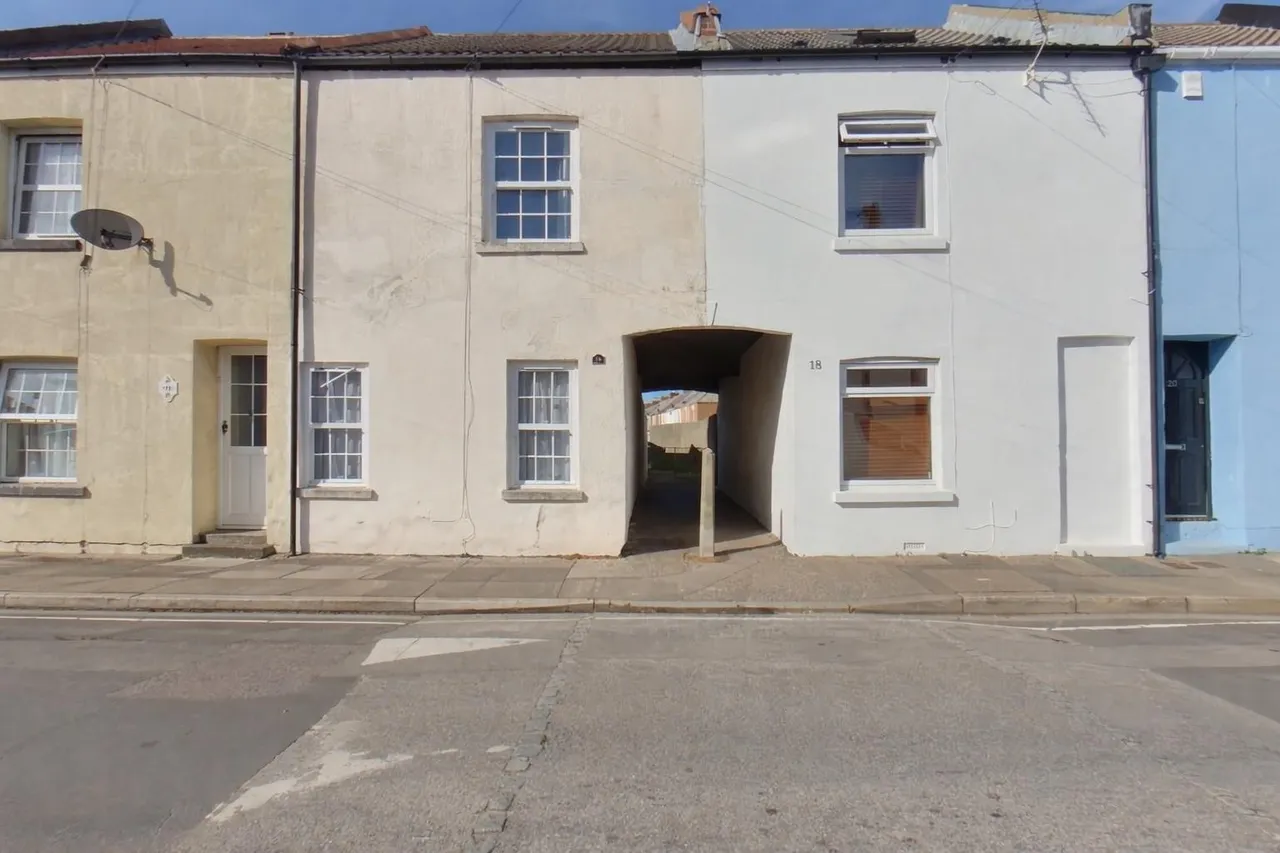 Mayfield Road, Gosport, Gosport, photo 3