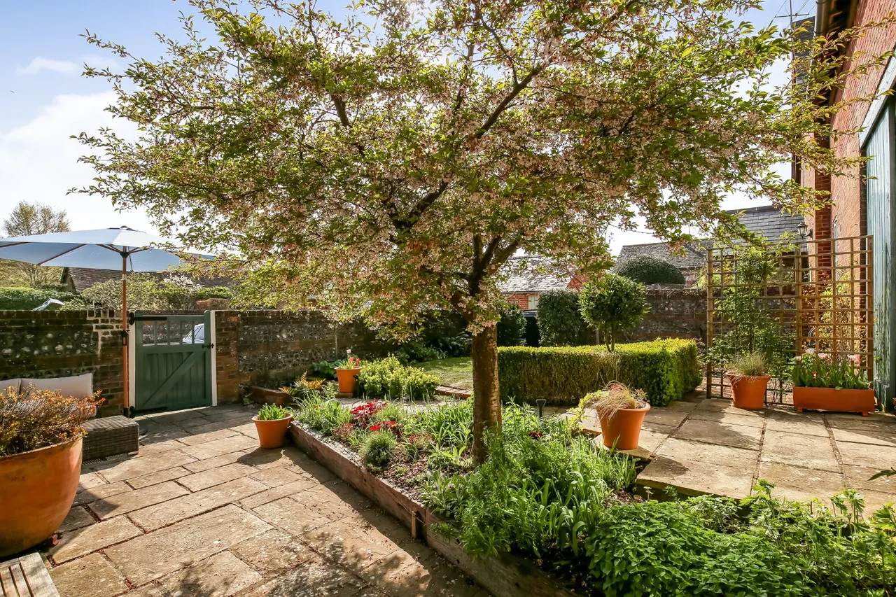 Bishopstone, Salisbury, Wiltshire, SP5 4AS, photo 12