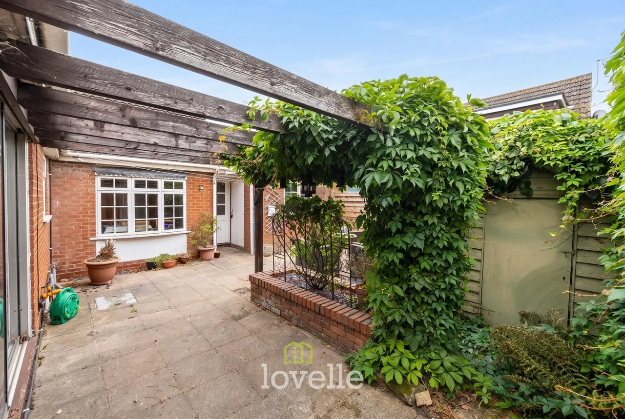 Carmen Crescent, Holton-Le-Clay, DN36, photo 5