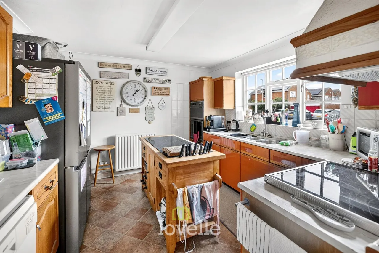 Carmen Crescent, Holton-Le-Clay, DN36, photo 6