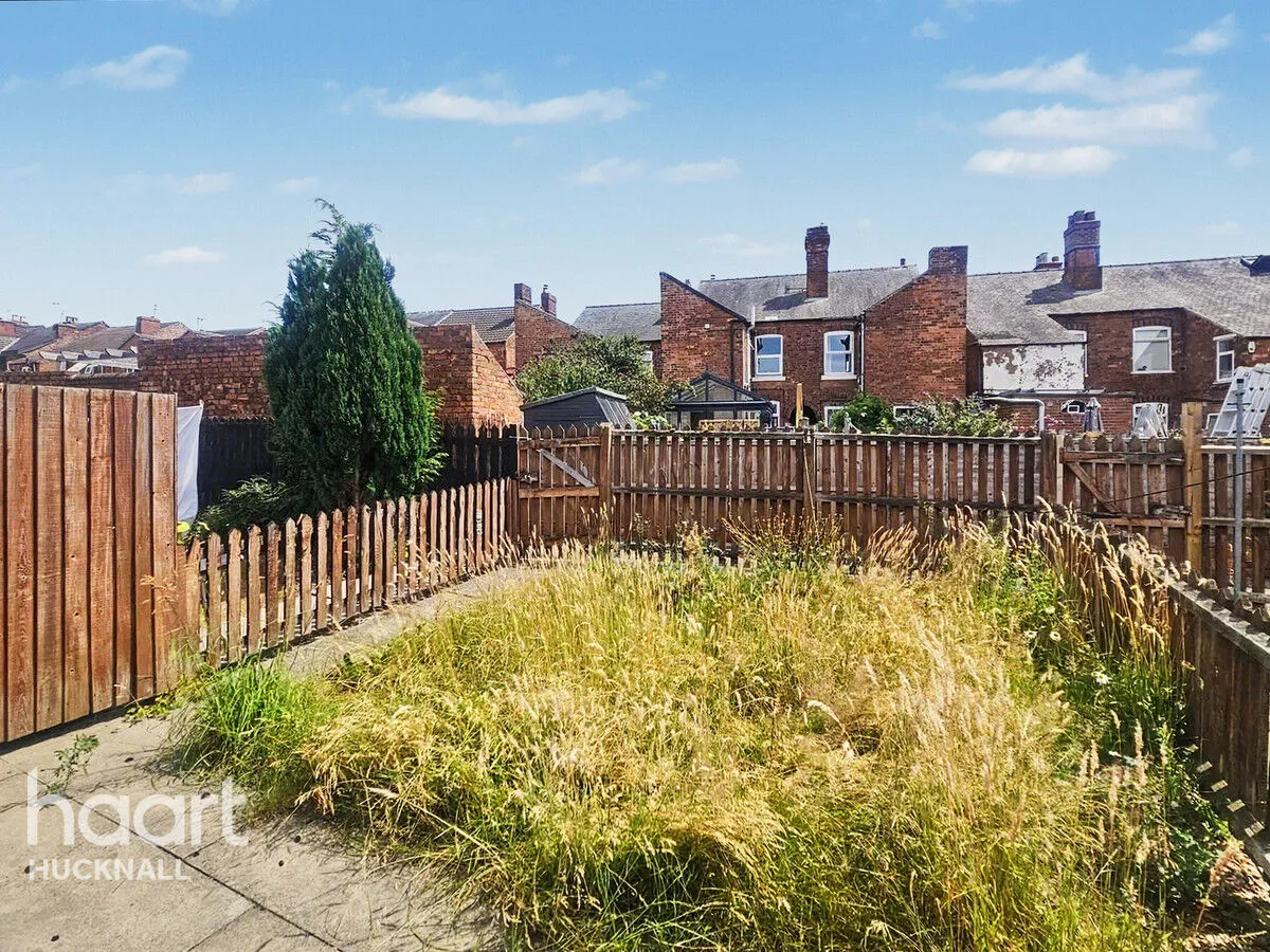 Wroughton Court, Nottingham, NG16, photo 6
