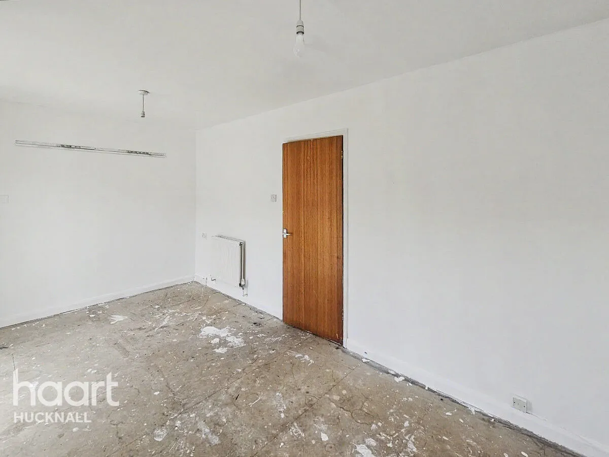 Wroughton Court, Nottingham, NG16, photo 4