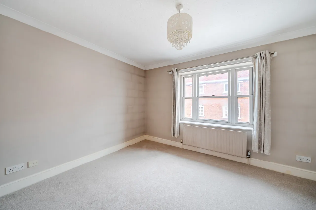 St. Georges Mews Bear Lane, Farnham, GU9, photo 5
