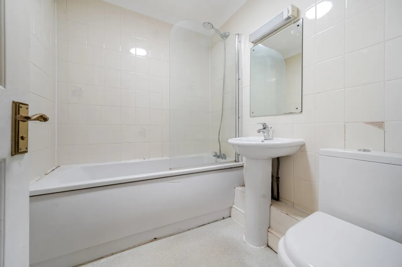 St. Georges Mews Bear Lane, Farnham, GU9, photo 6