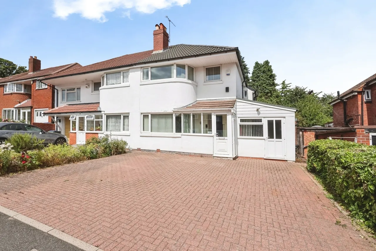 4 bed house for sale, Warley Croft, Oldbury, B68