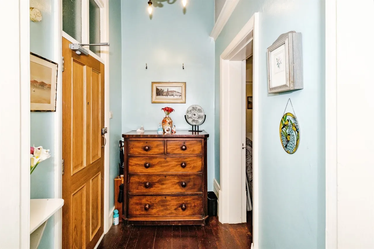 Bath Road, Worthing, BN11, photo 10