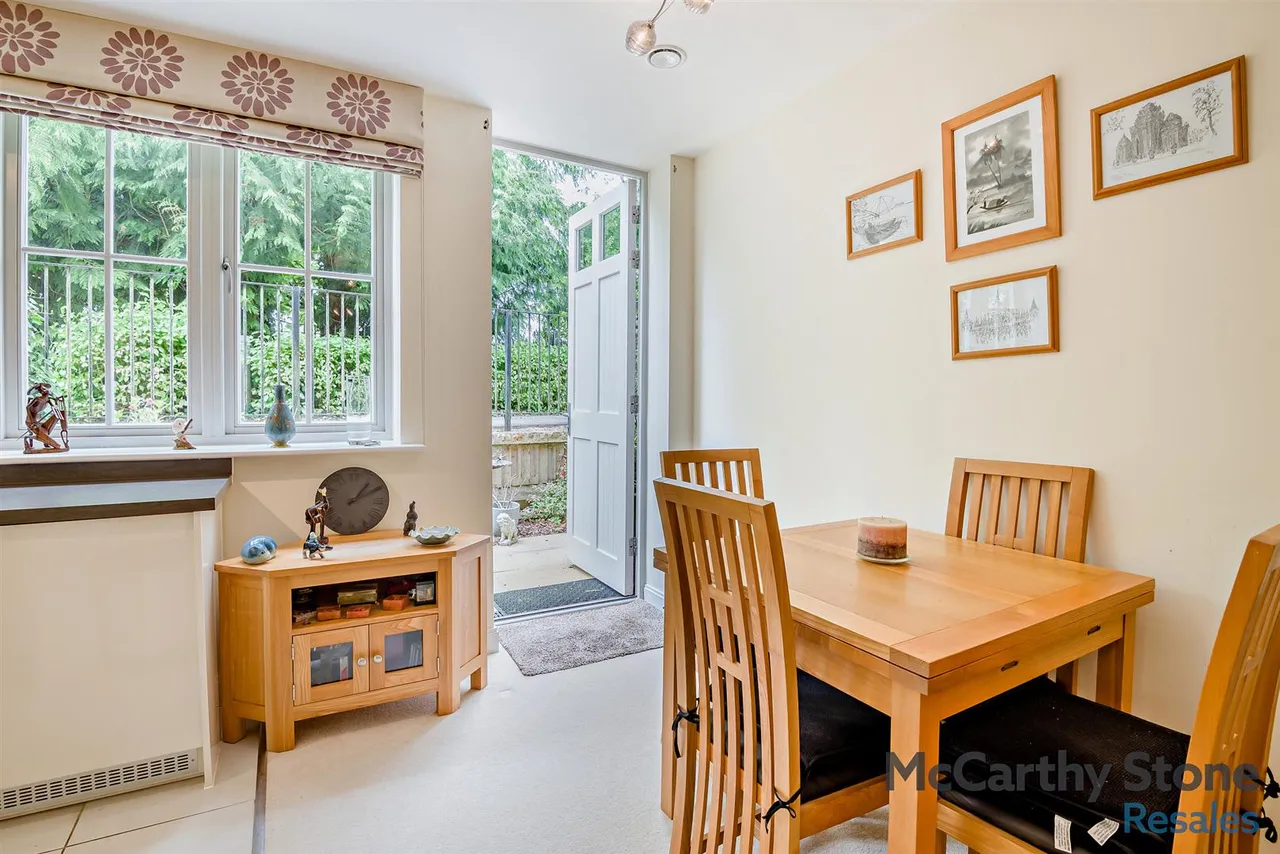 Fosseway, Stow on the Wold, GL54, photo 5