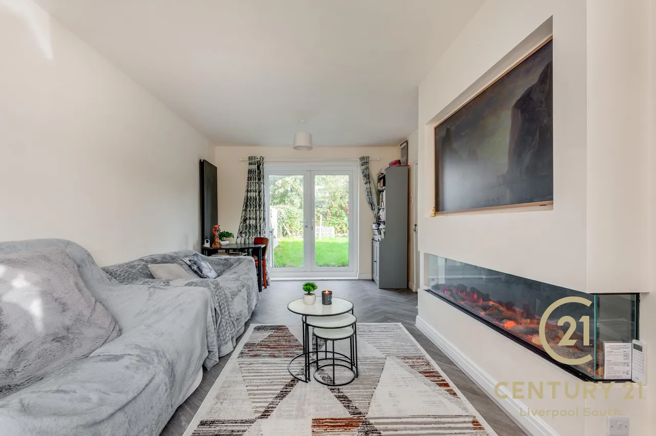 Arncliffe Road, L25, photo 3