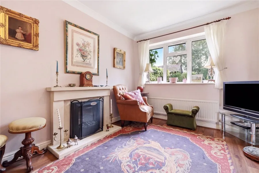 House Under Offer with 3 bedrooms in Saffron Walden, CB11, photo 4