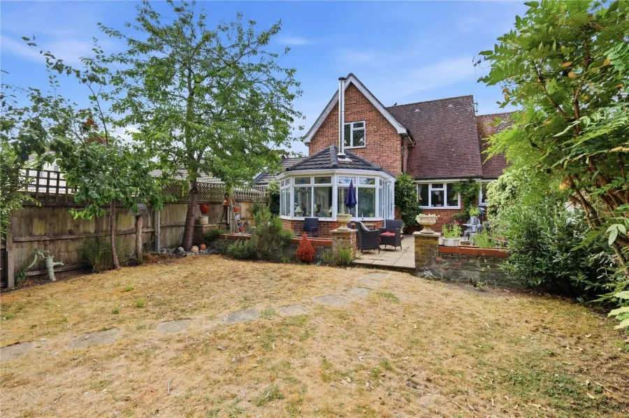 House Under Offer with 3 bedrooms in Saffron Walden, CB11, photo 14