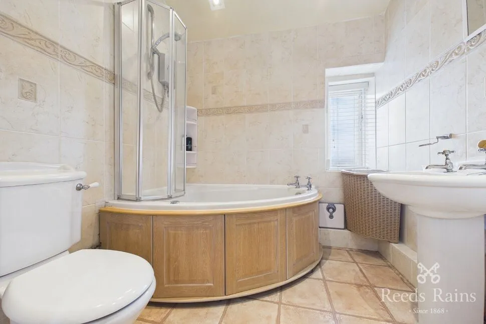 Lascelles Hall Road, Lascelles Hall, HD5, photo 10