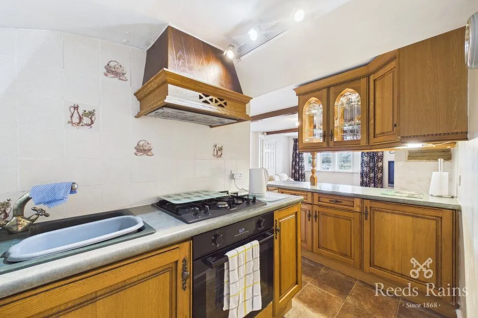 Lascelles Hall Road, Lascelles Hall, HD5, photo 5