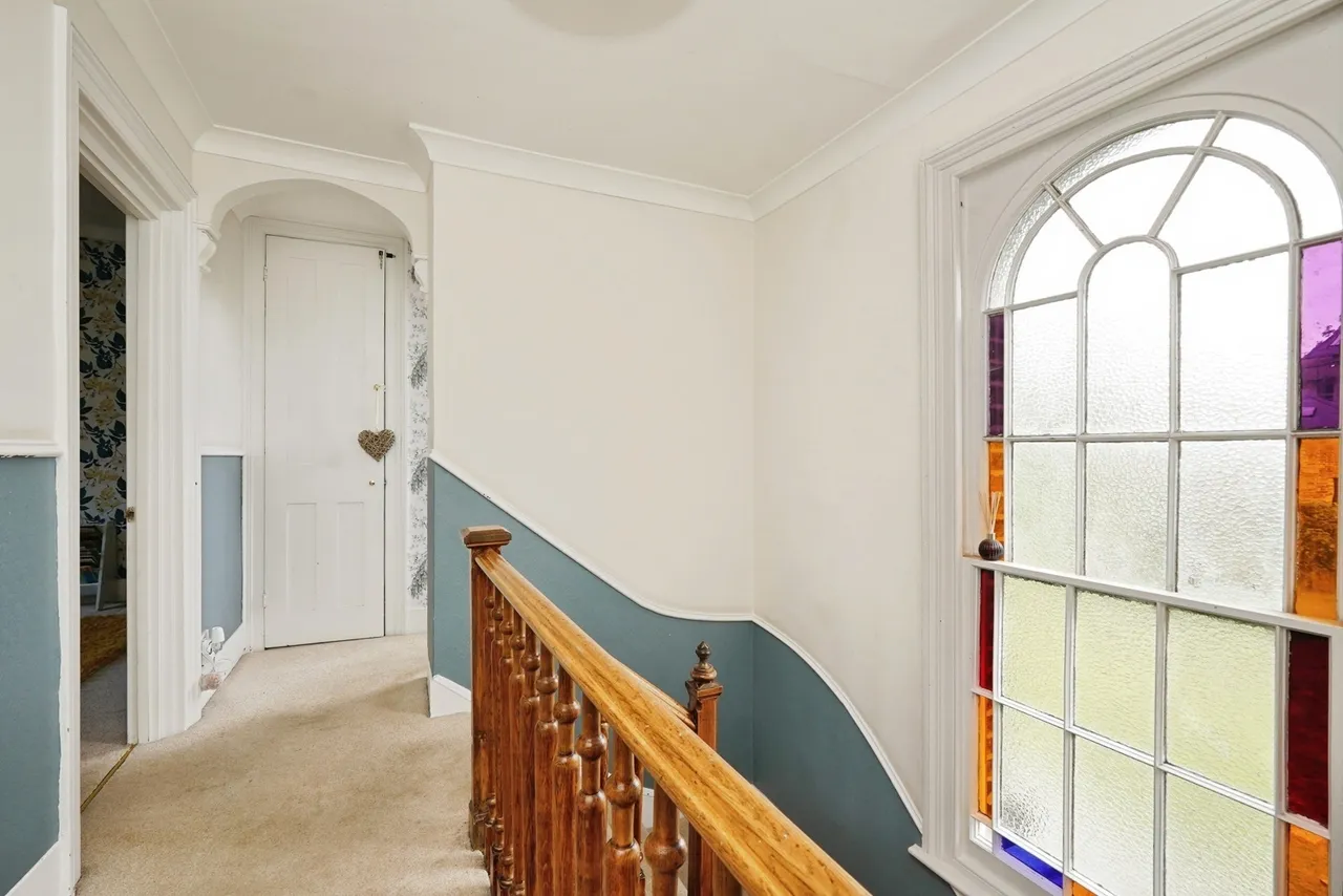 Effingham Crescent, Dover, Kent, CT17, photo 8