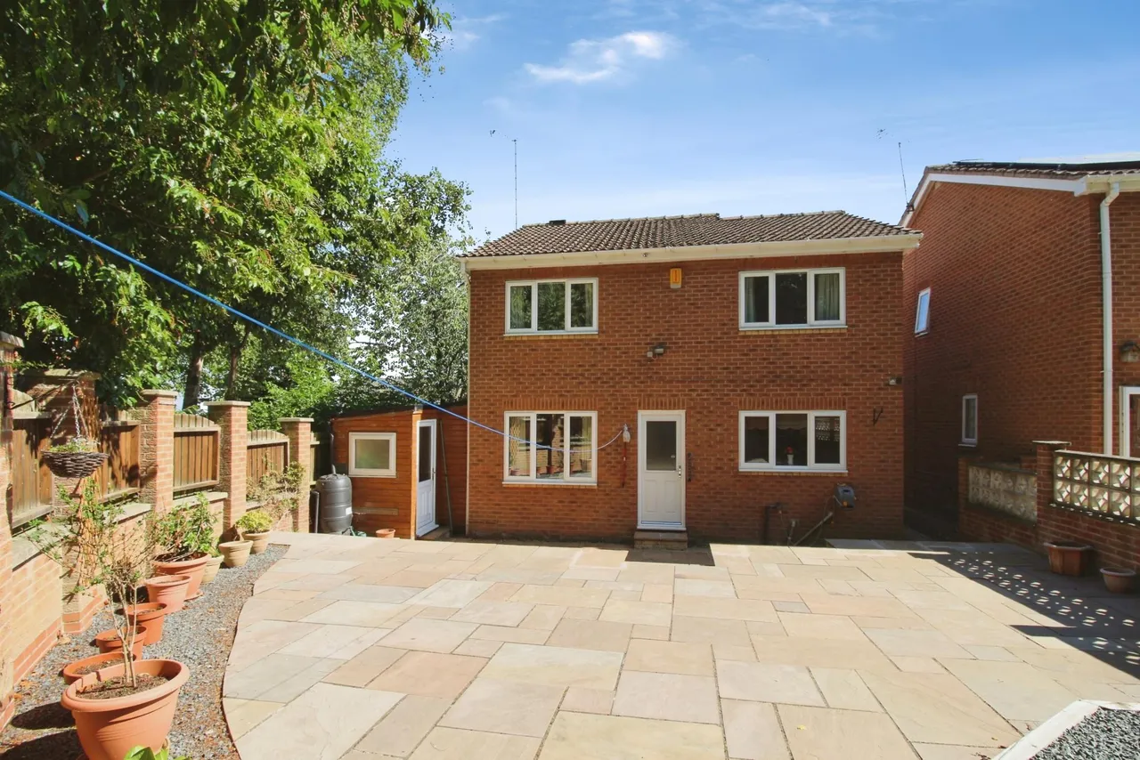 Meadow Vale, Outwood, WF1, photo 16