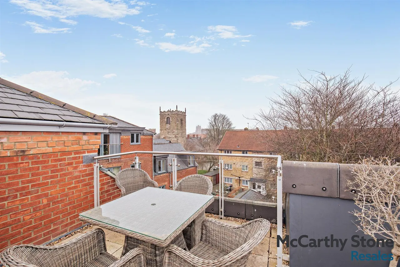 Bishophill Junior, York, YO1, photo 24
