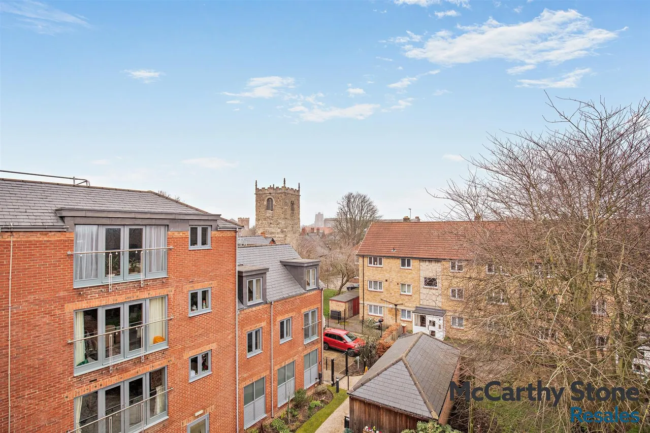 Bishophill Junior, York, YO1, photo 25