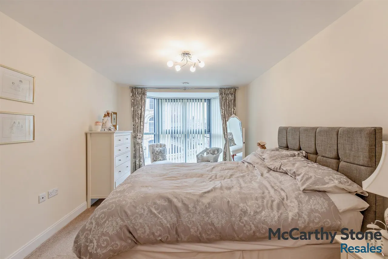 Bishophill Junior, York, YO1, photo 12