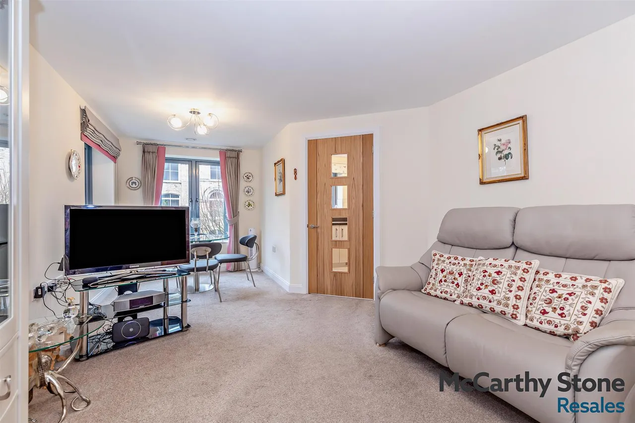Bishophill Junior, York, YO1, photo 35