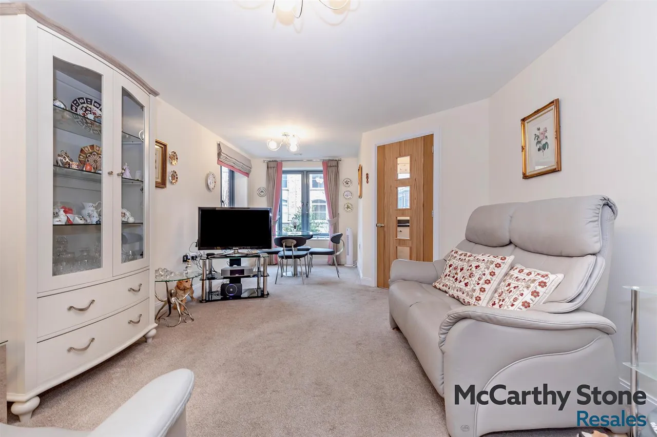 Bishophill Junior, York, YO1, photo 37