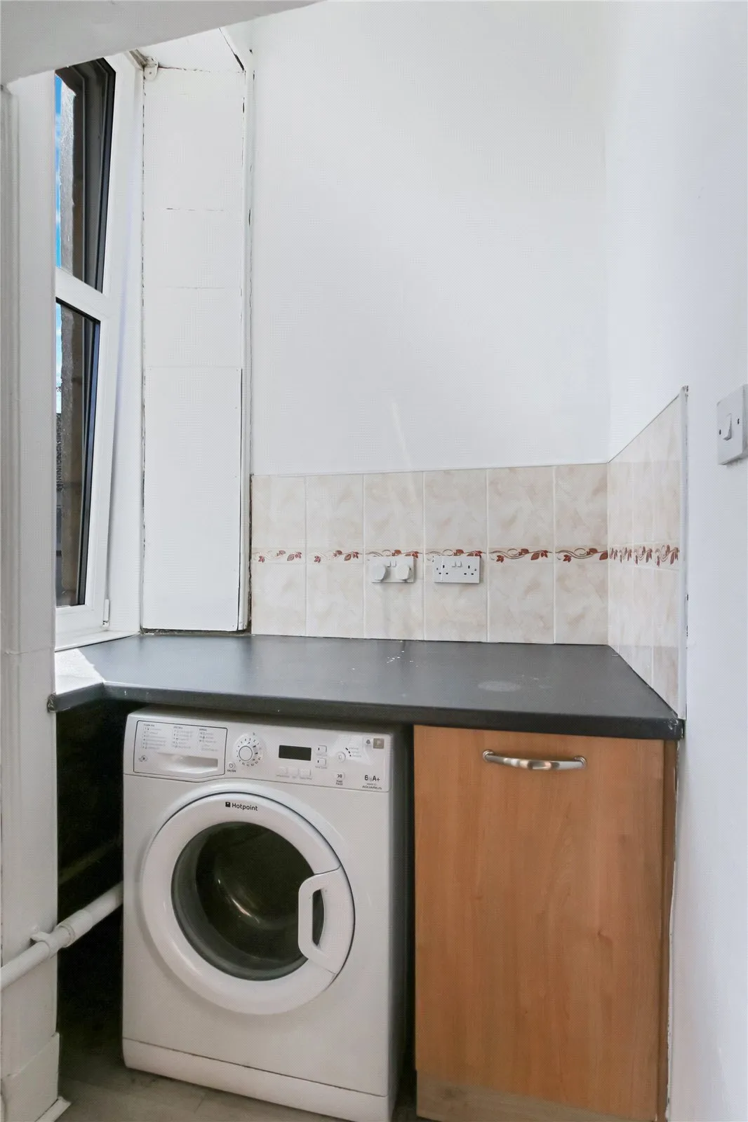 Clarkston Road, Muirend, G44, photo 13