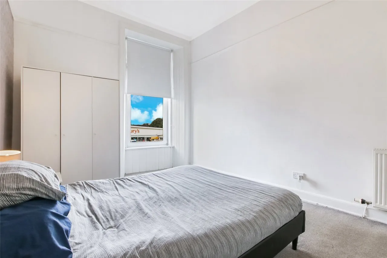 Clarkston Road, Muirend, G44, photo 18