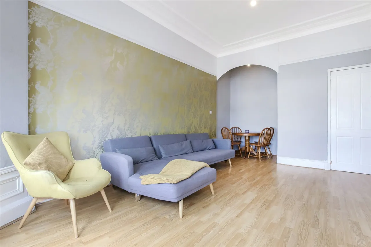 Clarkston Road, Muirend, G44, photo 7